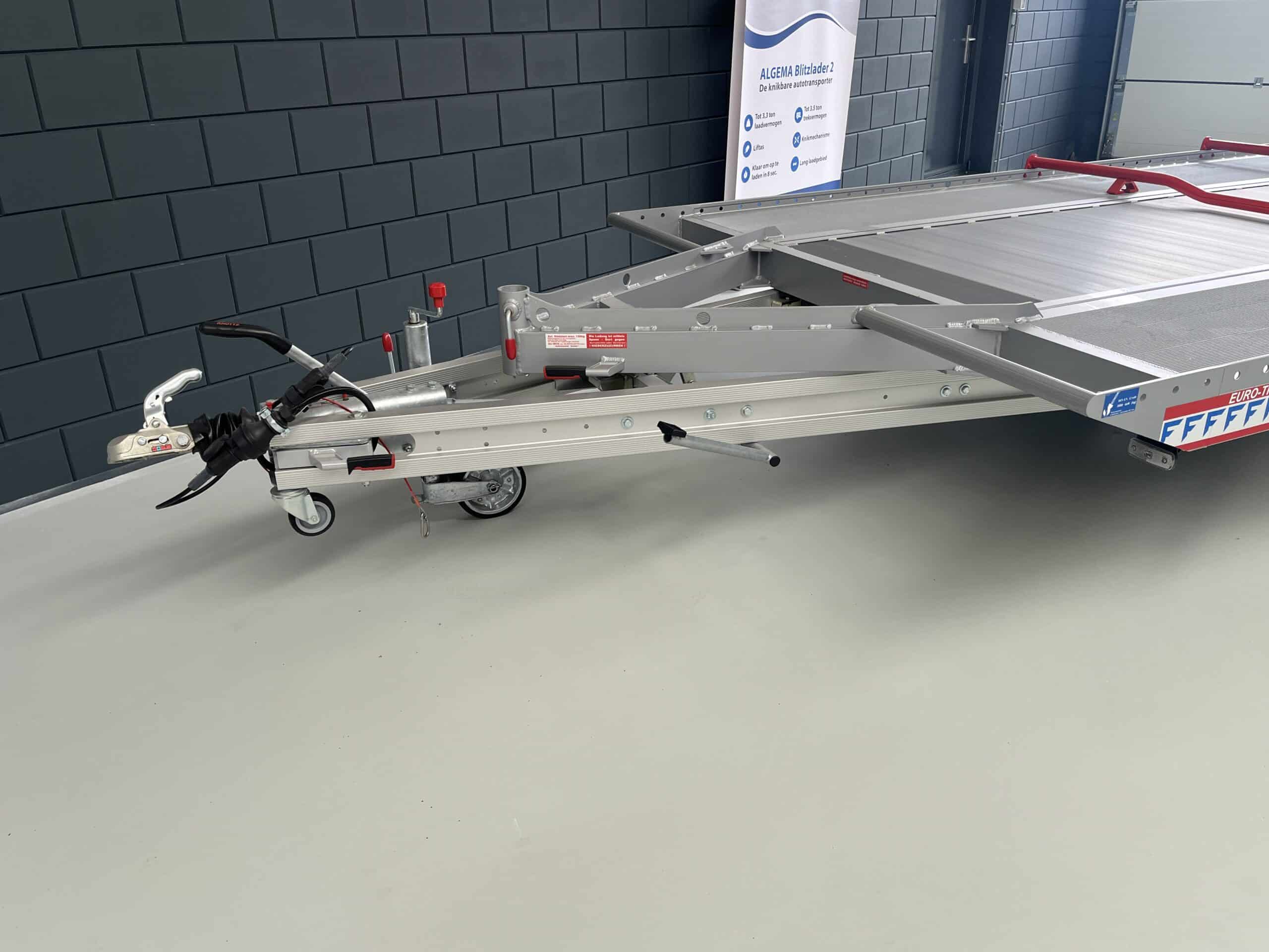 De lange, geanodiseerde, V-dissel voor een nog hoger rijcomfort