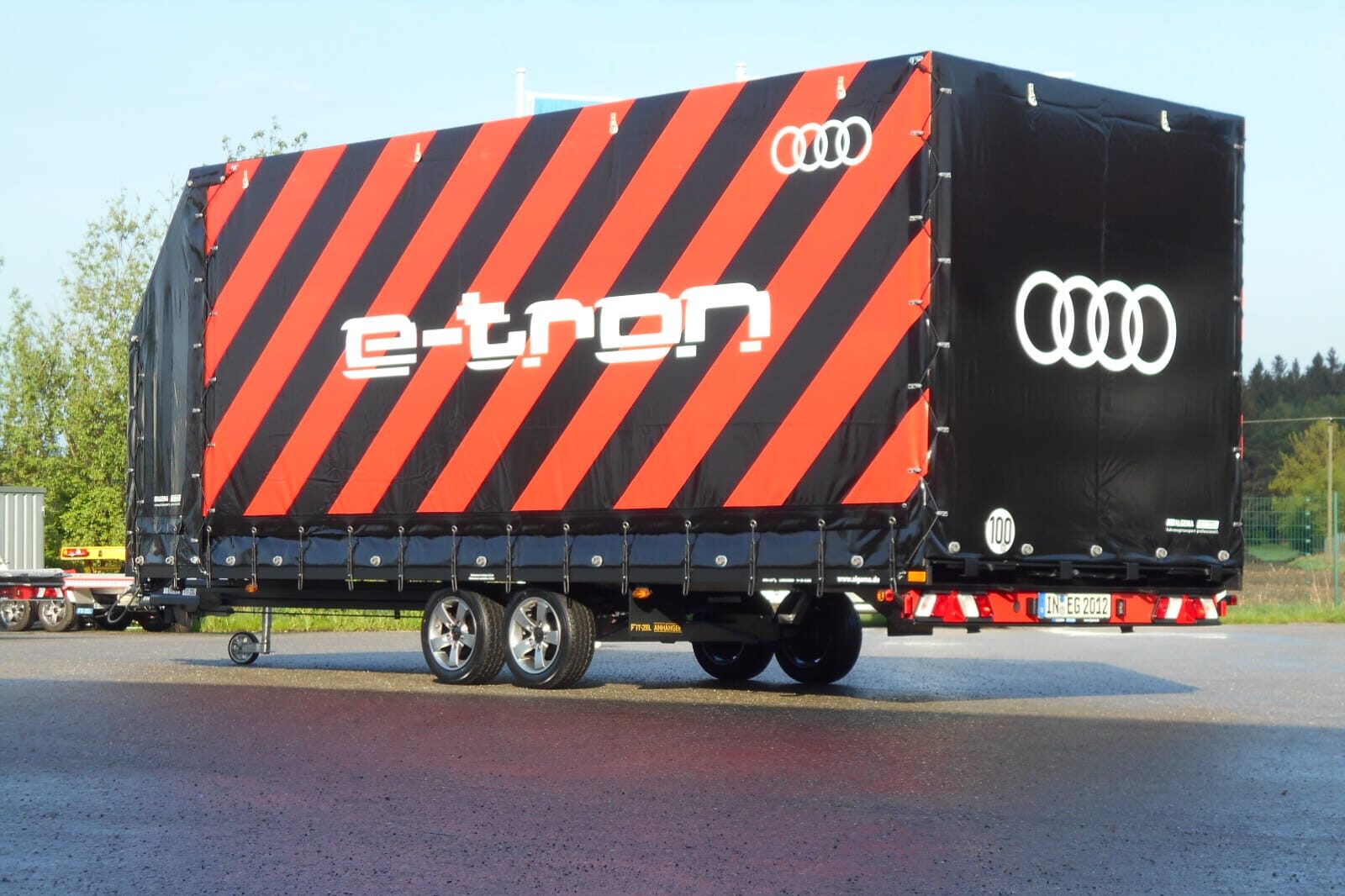 Euro-Trans: Autotransporter met gesloten opbouw - Afbeelding 5