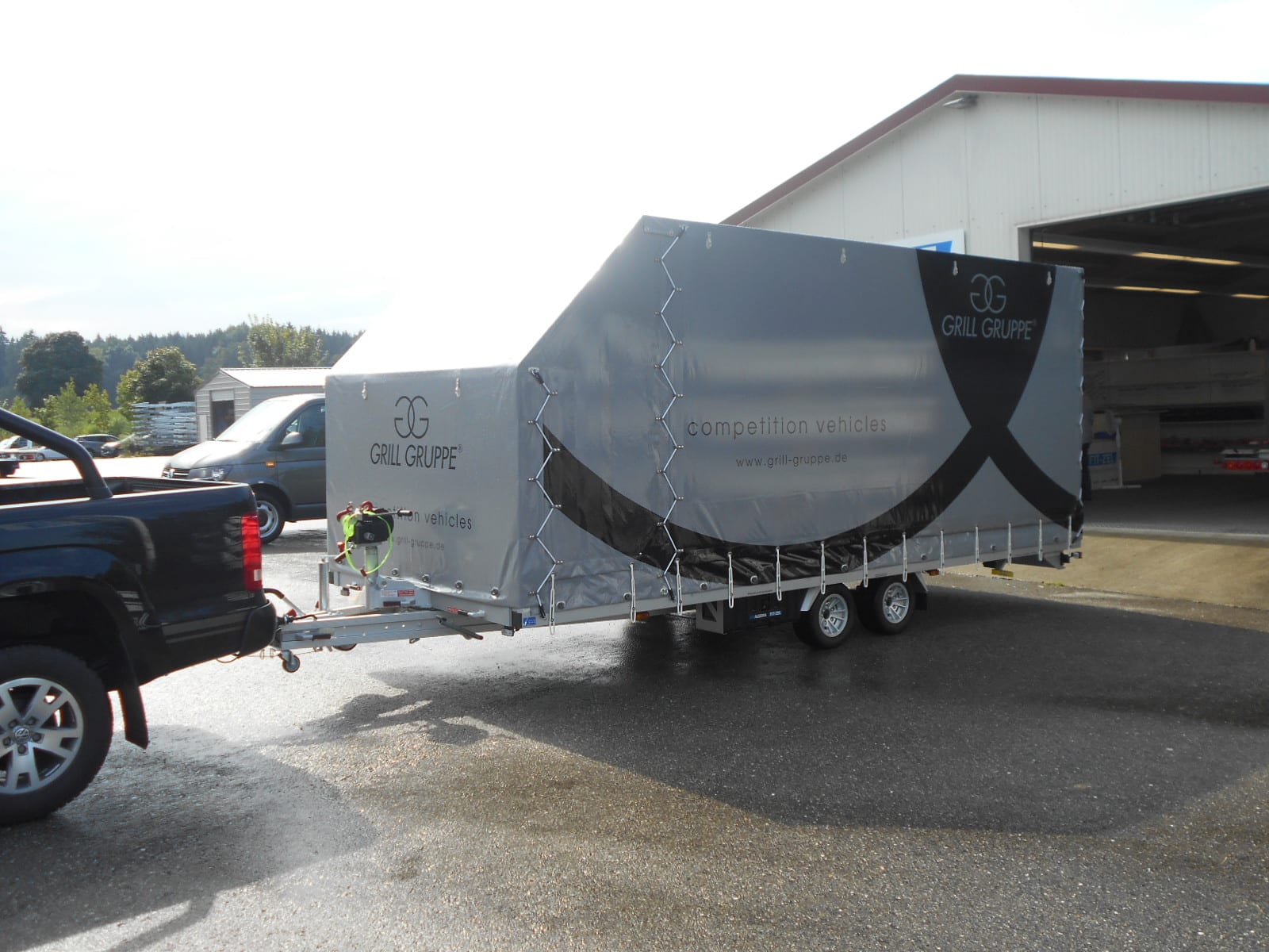 Euro-Trans: Autotransporter met gesloten opbouw - Afbeelding 4